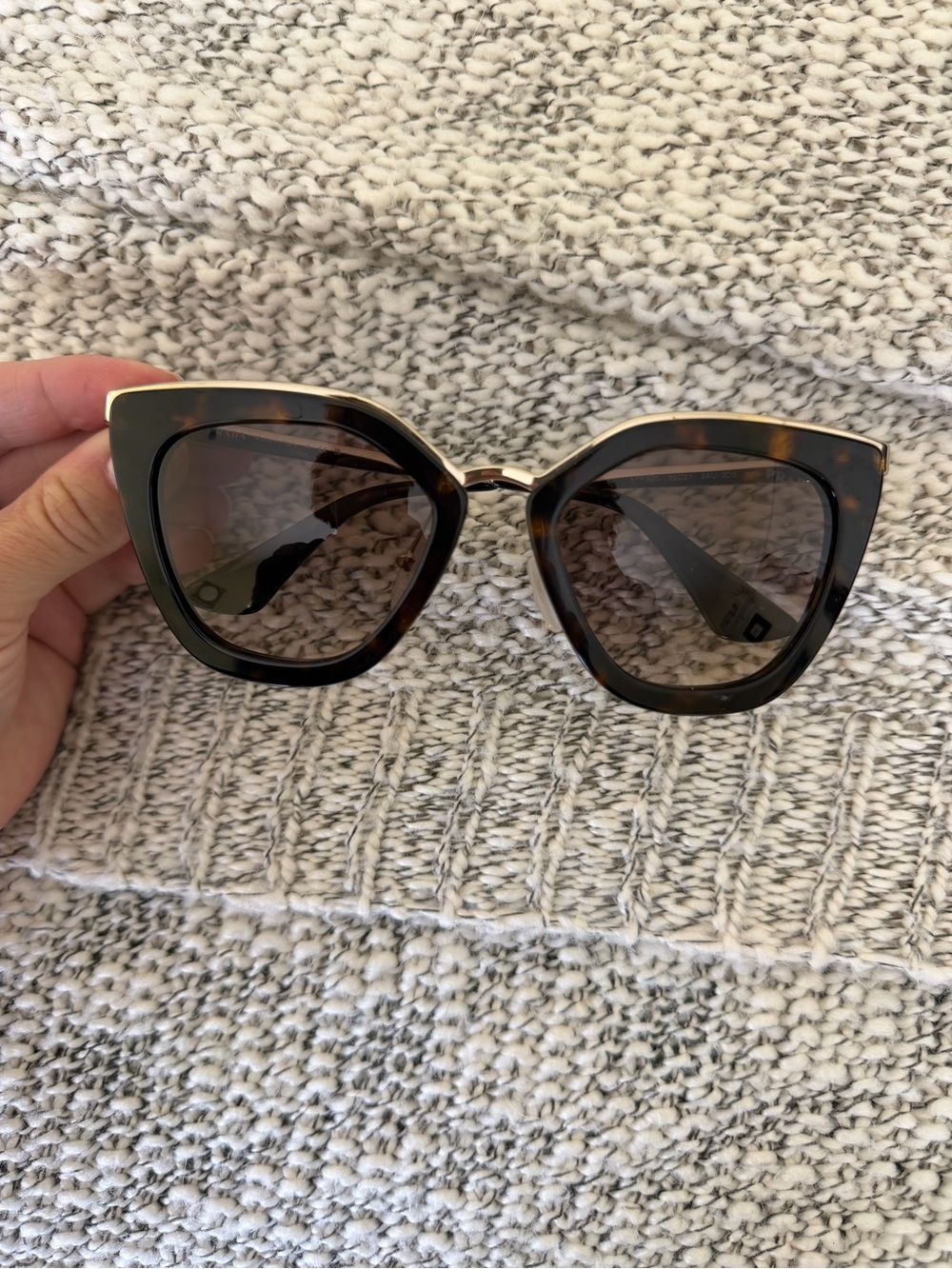 Prada cat-eye sunglasses - Picture 1 of 5
